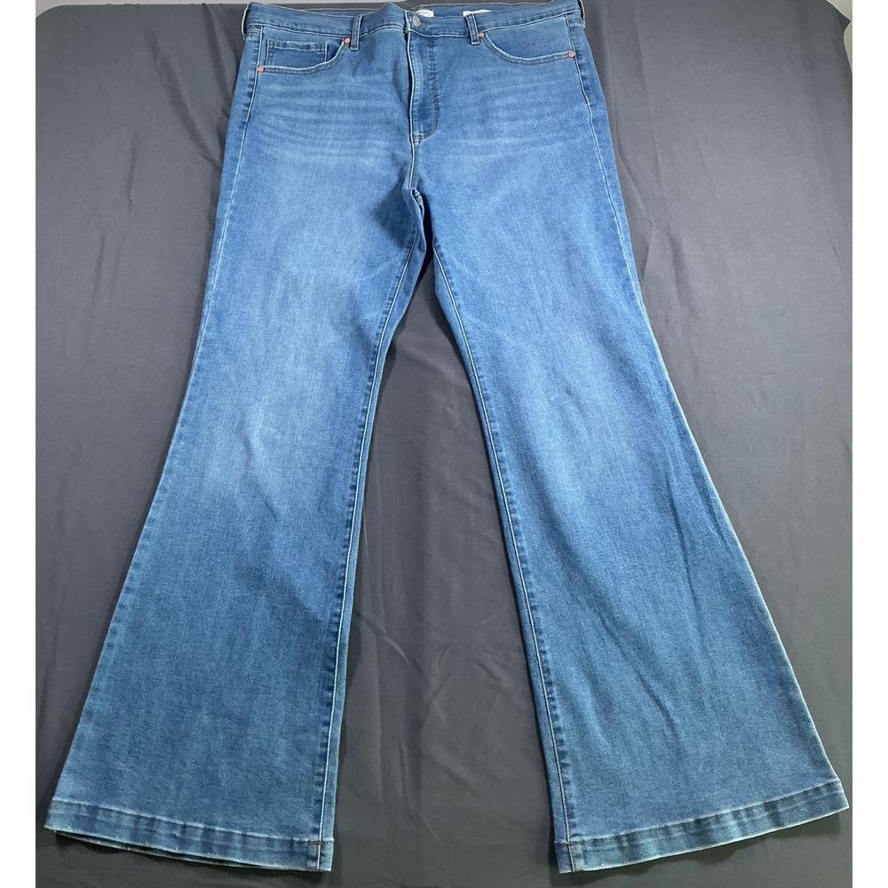 Sofia Jeans by Sofia Vergara Melisa Flare High Rise Medium Wash Denim Blue 20